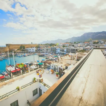British Hotel At Old Harbour * Girne
